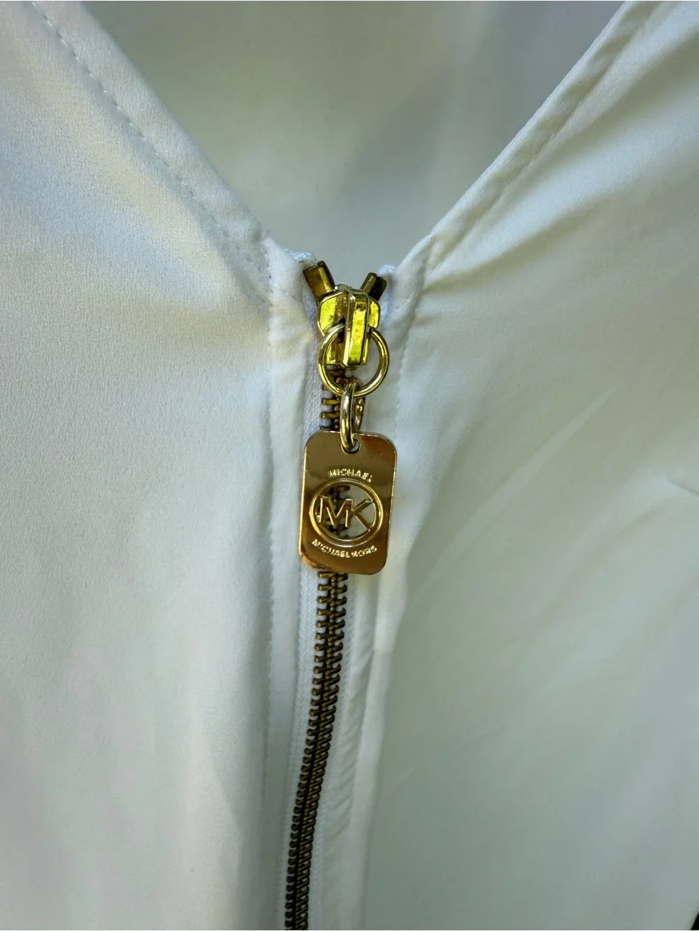 Michael Kors White Short Sleeve Zip-Front Blouse